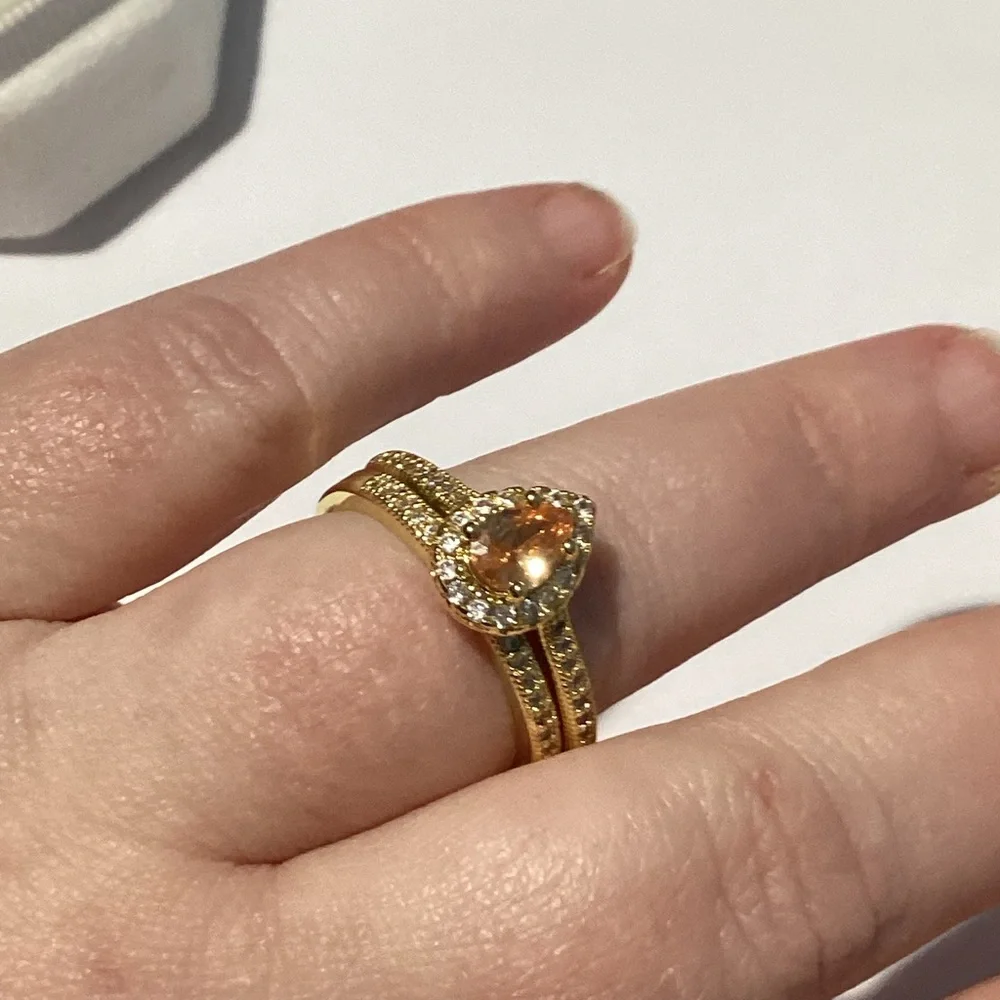 - 💋Beautiful 10k Gold Pear Cut WaterDrop Morganite Diamond Halo 2 Piece Set